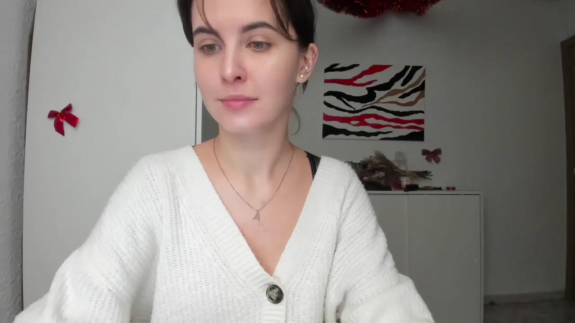 Gallery image thumbnail from AhahaGirl's myfreecams stream on, 01/02/2025, 15:12 image 8 of 20