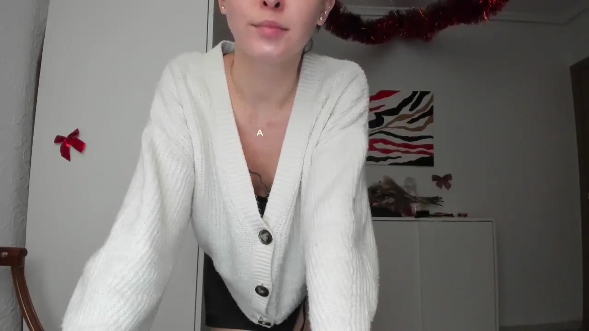 Gallery image thumbnail from AhahaGirl's myfreecams stream on, 01/02/2025, 15:12 image 19 of 20
