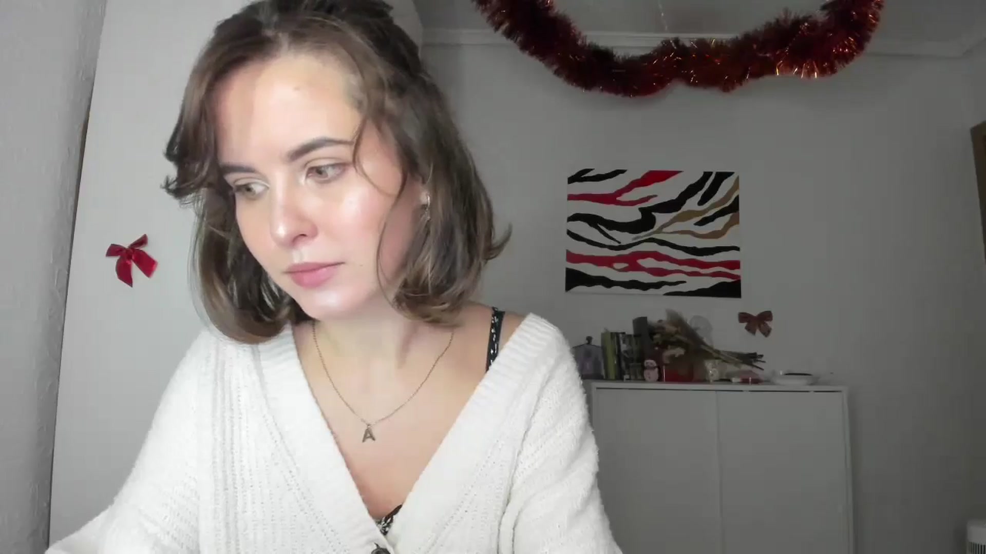 Gallery image thumbnail from AhahaGirl's myfreecams stream on, 01/07/2025, 16:51 image 10 of 20