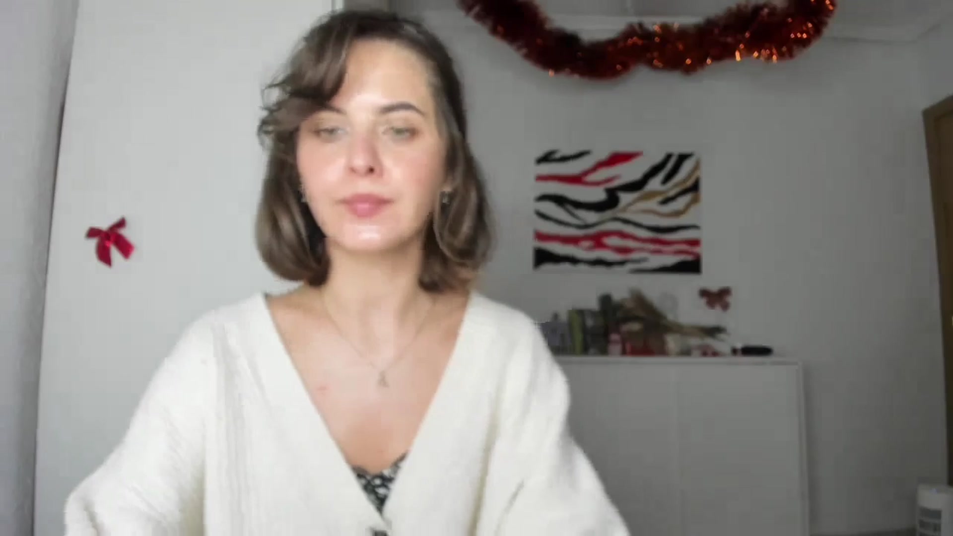 Gallery image thumbnail from AhahaGirl's myfreecams stream on, 01/07/2025, 20:55 image 15 of 20