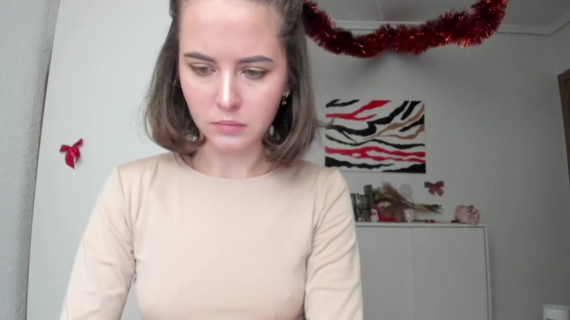 Gallery image thumbnail from AhahaGirl's myfreecams stream on, 01/08/2025, 12:06 image 13 of 20