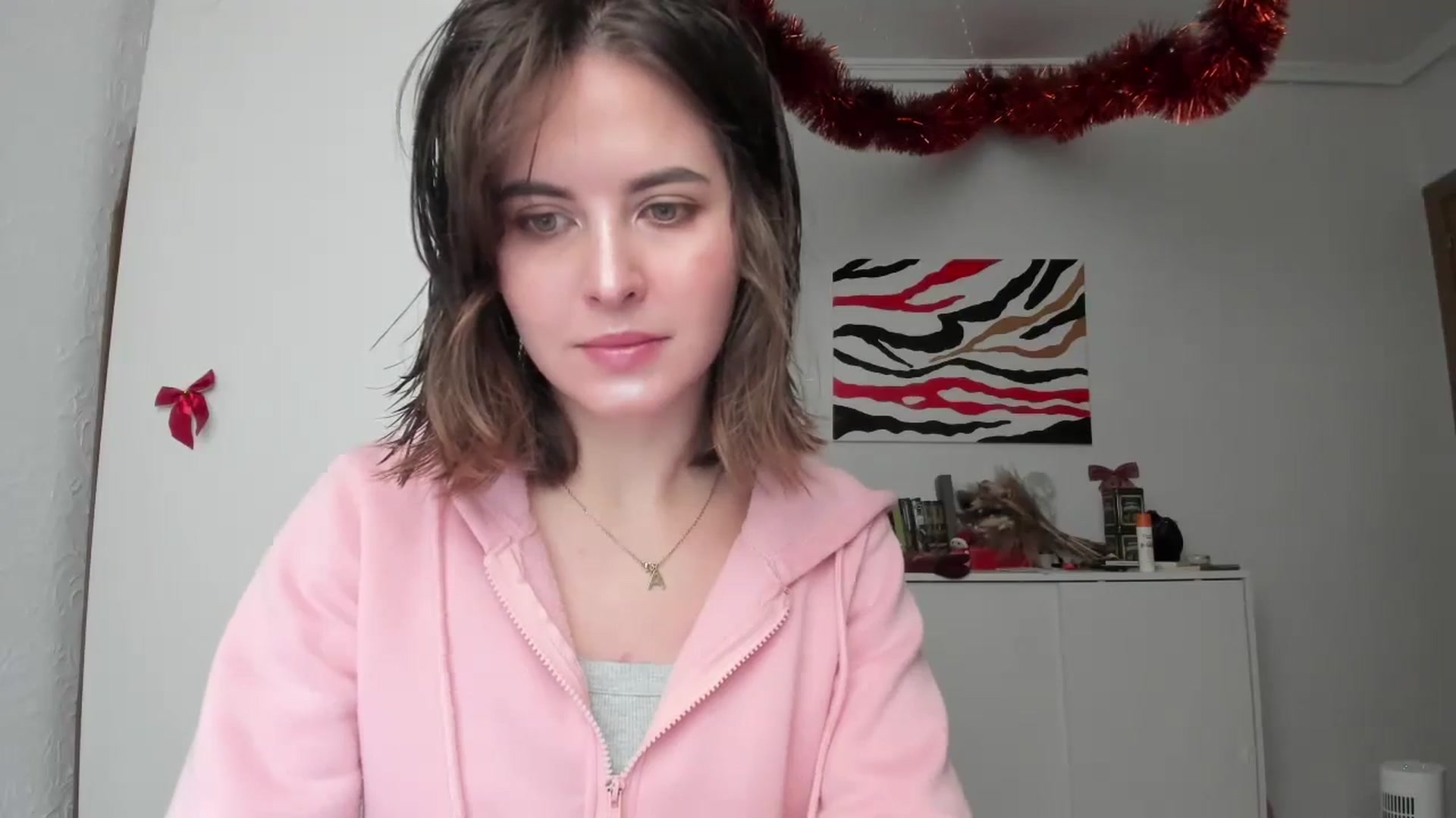 Gallery image thumbnail from AhahaGirl's myfreecams stream on, 01/15/2025, 12:23 image 7 of 20