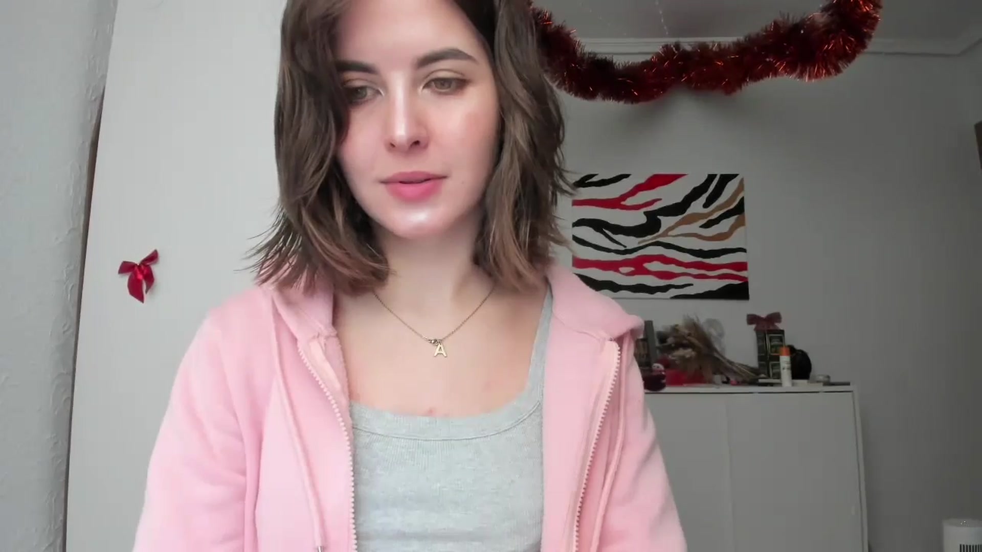 Gallery image thumbnail from AhahaGirl's myfreecams stream on, 01/15/2025, 12:23 image 19 of 20