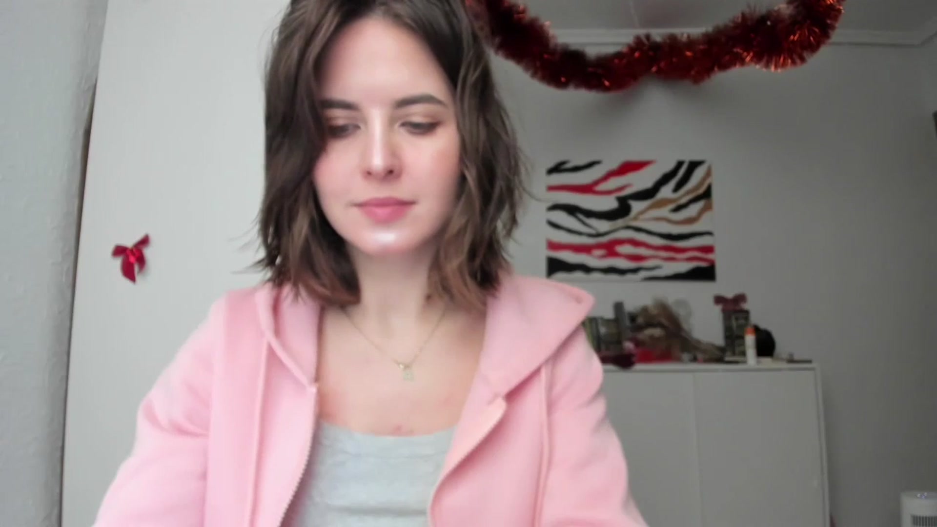 Gallery image thumbnail from AhahaGirl's myfreecams stream on, 01/15/2025, 12:23 image 15 of 20