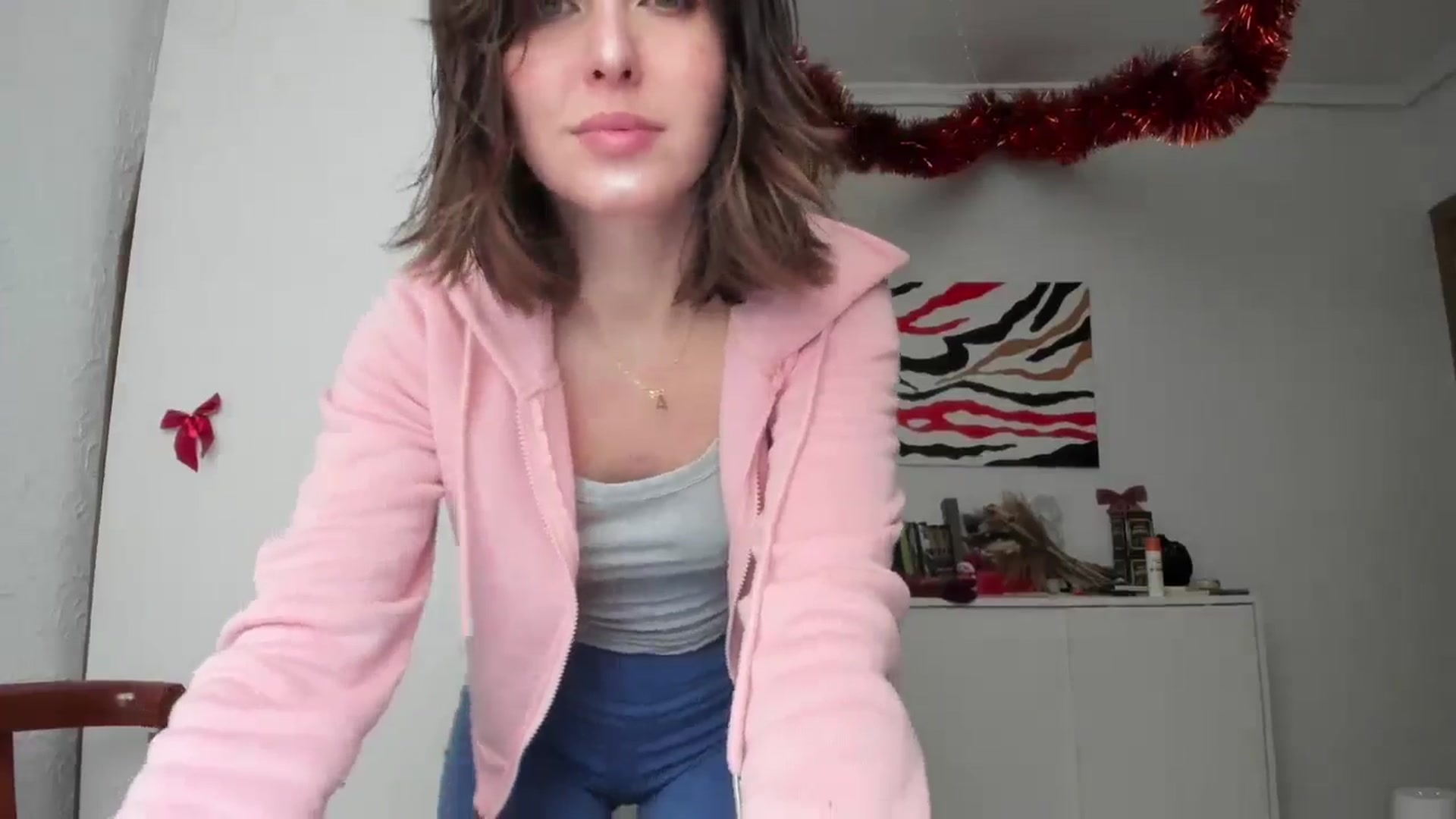 Gallery image thumbnail from AhahaGirl's myfreecams stream on, 01/15/2025, 12:23 image 9 of 20