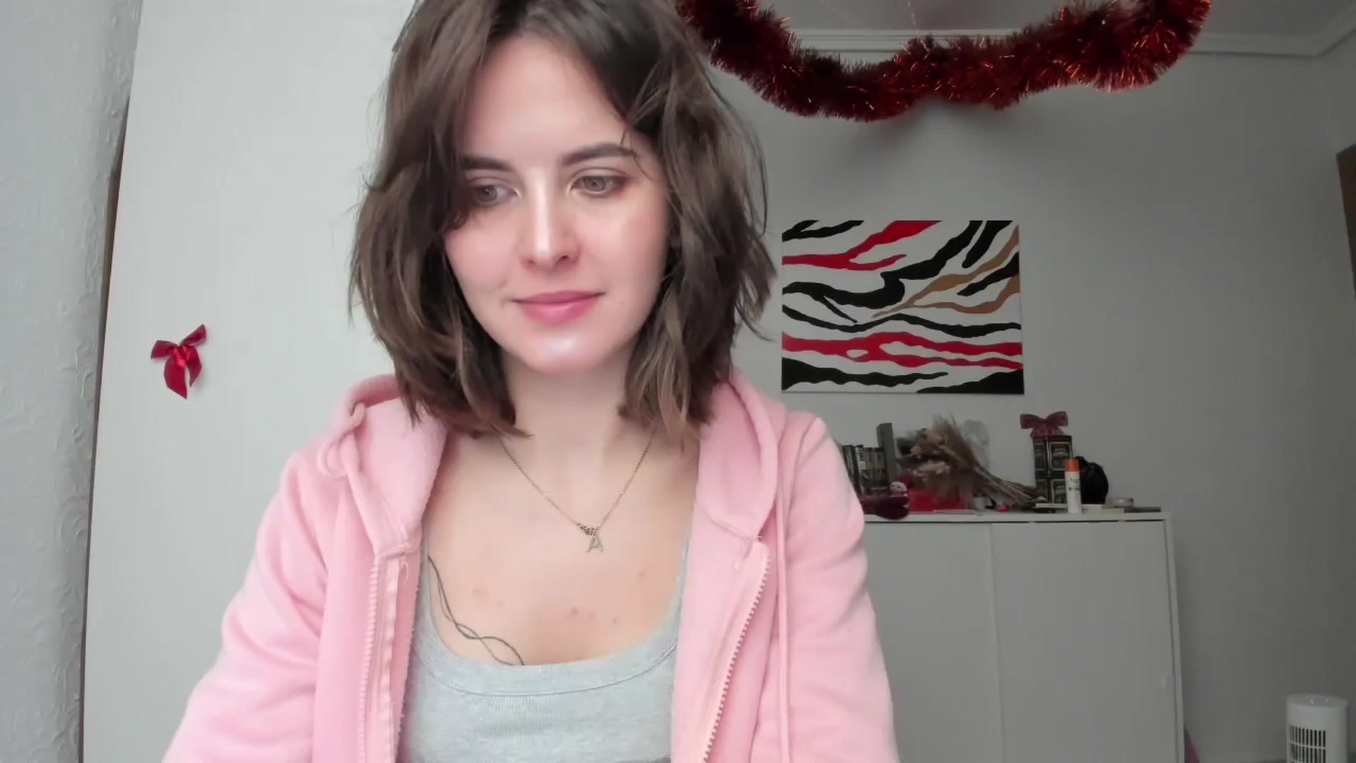 Gallery image thumbnail from AhahaGirl's myfreecams stream on, 01/15/2025, 13:29 image 13 of 20