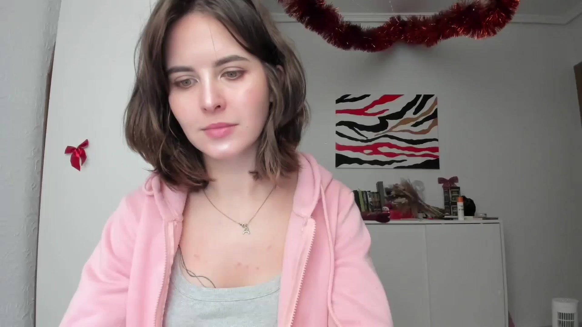 Gallery image thumbnail from AhahaGirl's myfreecams stream on, 01/15/2025, 13:29 image 15 of 20
