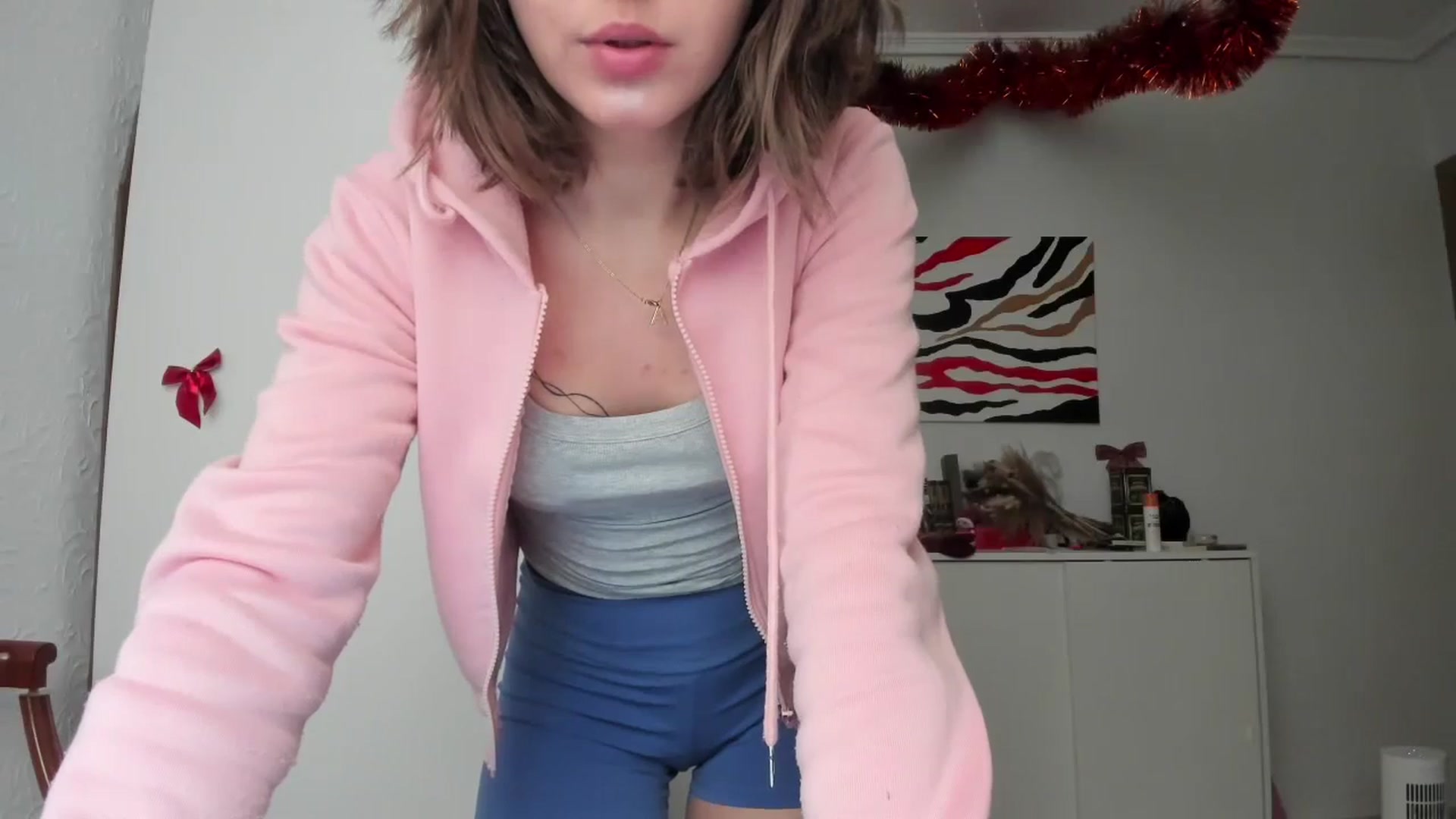 Gallery image thumbnail from AhahaGirl's myfreecams stream on, 01/15/2025, 13:29 image 18 of 20