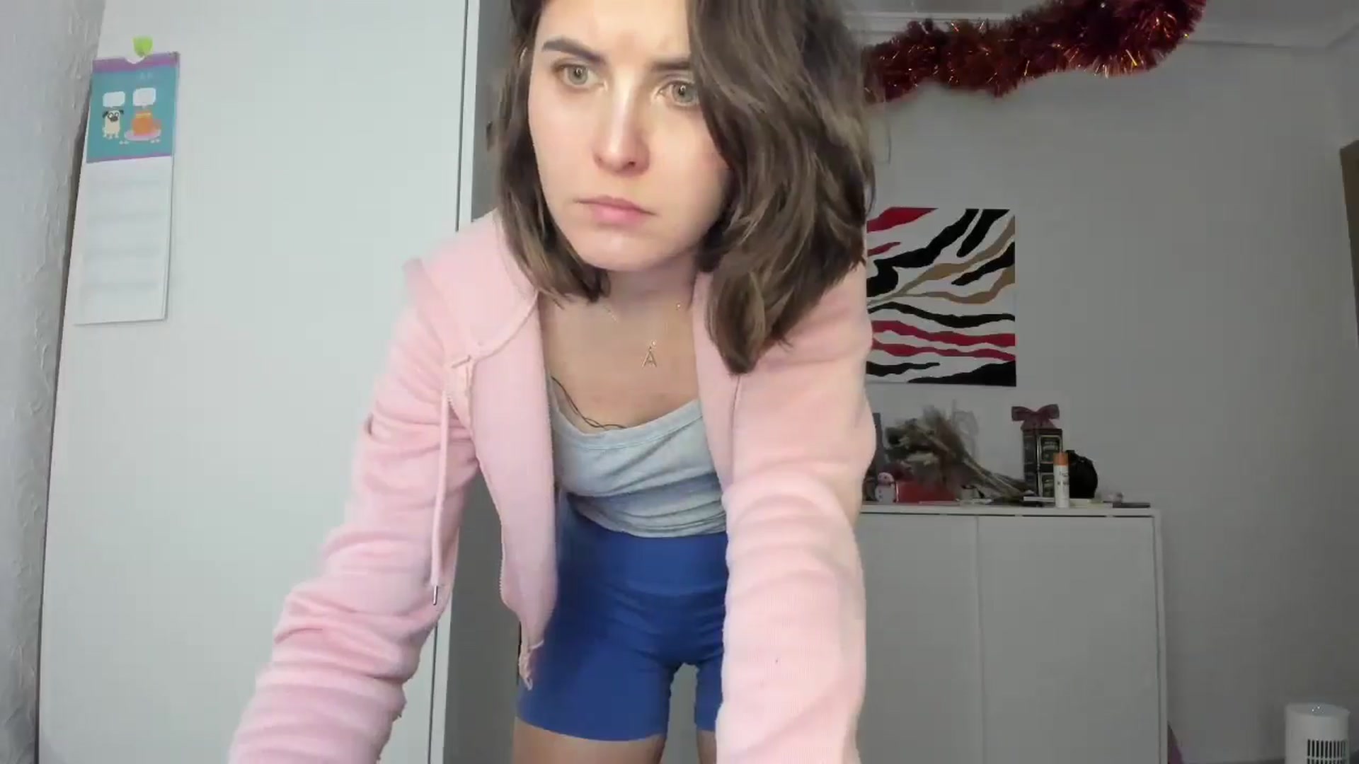 Gallery image thumbnail from AhahaGirl's myfreecams stream on, 01/15/2025, 16:16 image 19 of 20