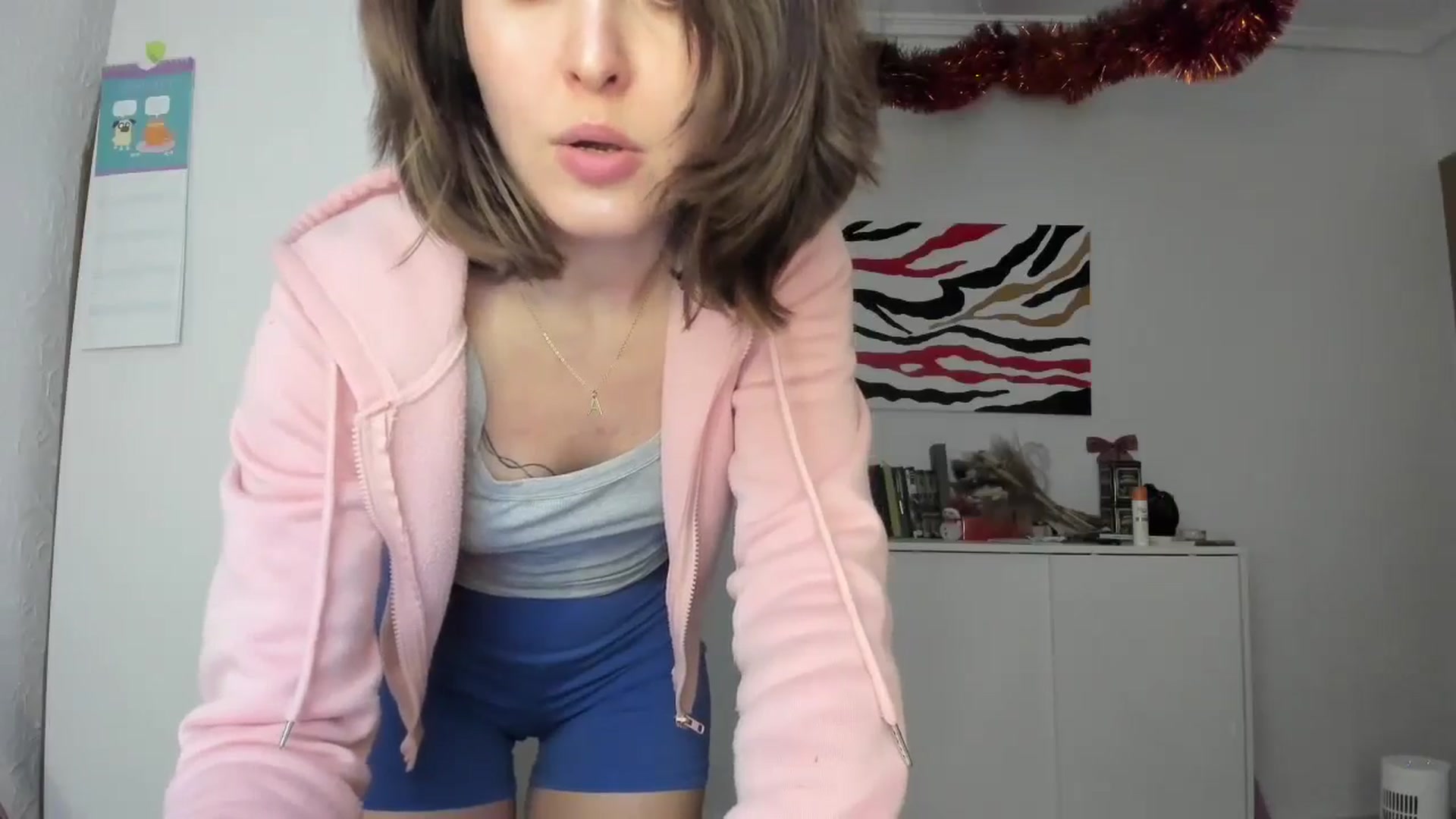 Gallery image thumbnail from AhahaGirl's myfreecams stream on, 01/15/2025, 16:16 image 10 of 20