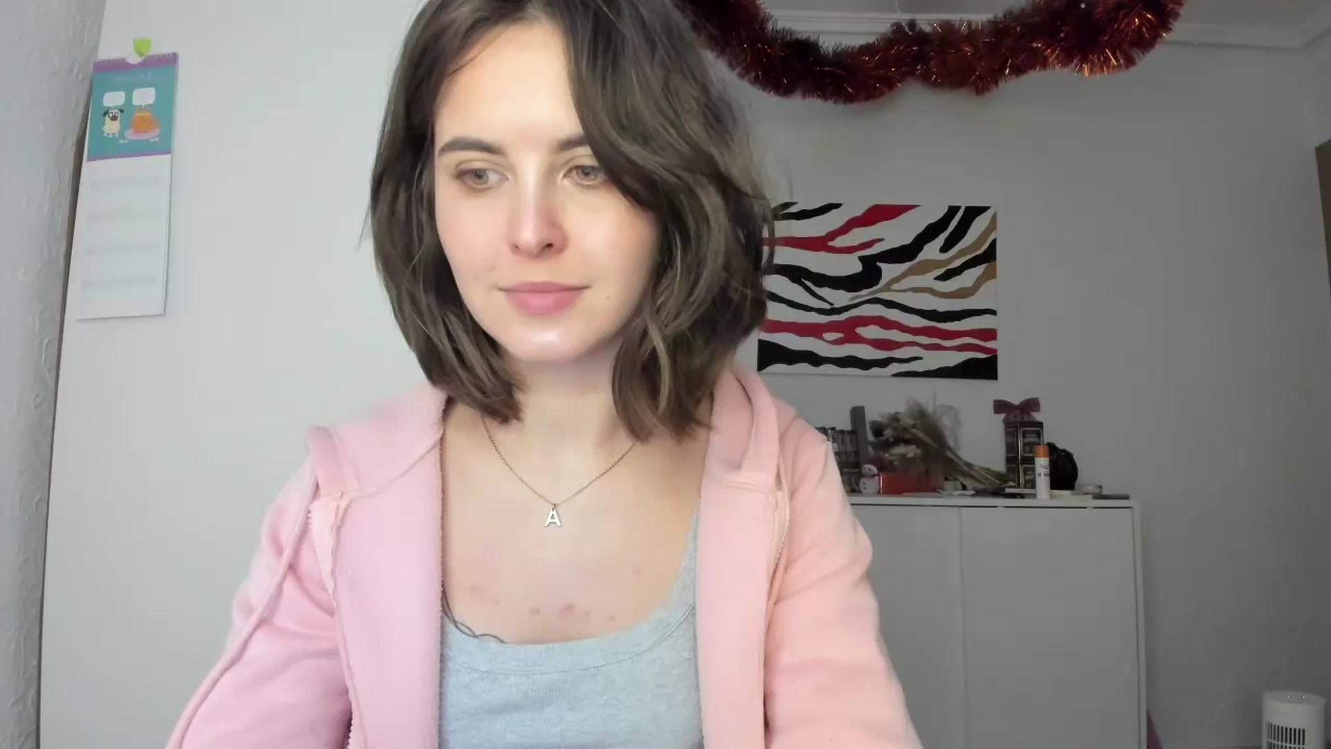 Gallery image thumbnail from AhahaGirl's myfreecams stream on, 01/15/2025, 16:16 image 17 of 20