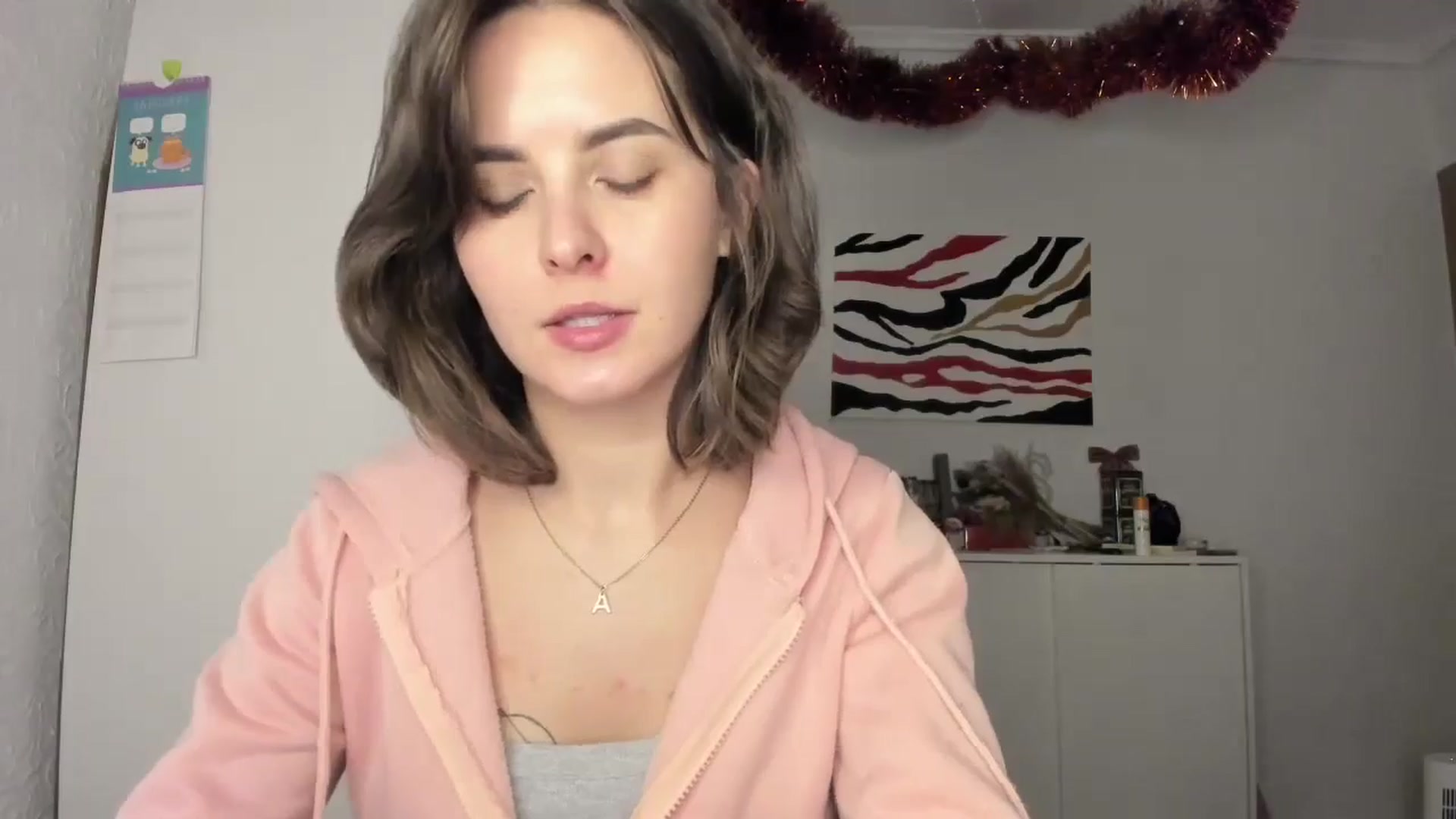 Gallery image thumbnail from AhahaGirl's myfreecams stream on, 01/15/2025, 18:07 image 9 of 20