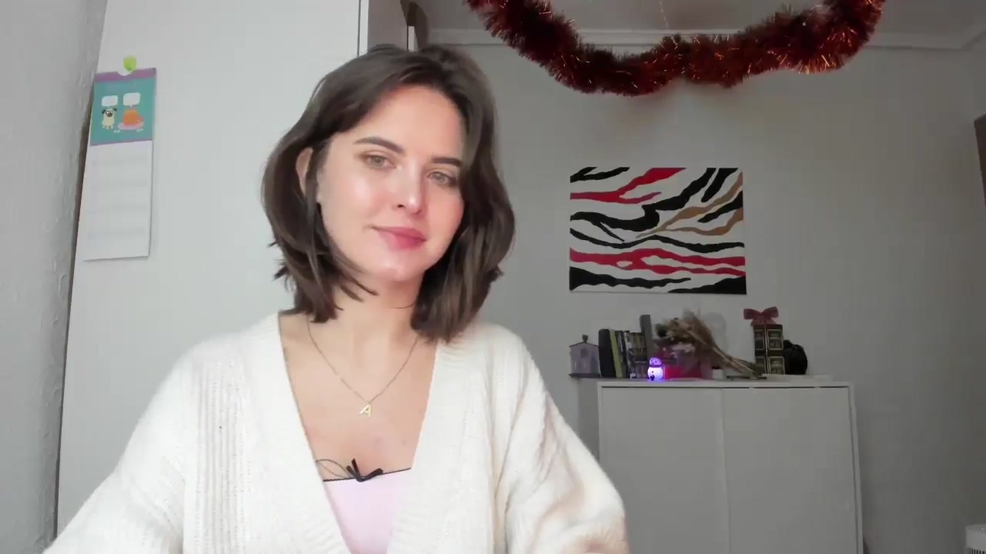 Gallery image thumbnail from AhahaGirl's myfreecams stream on, 01/16/2025, 15:25 image 9 of 20