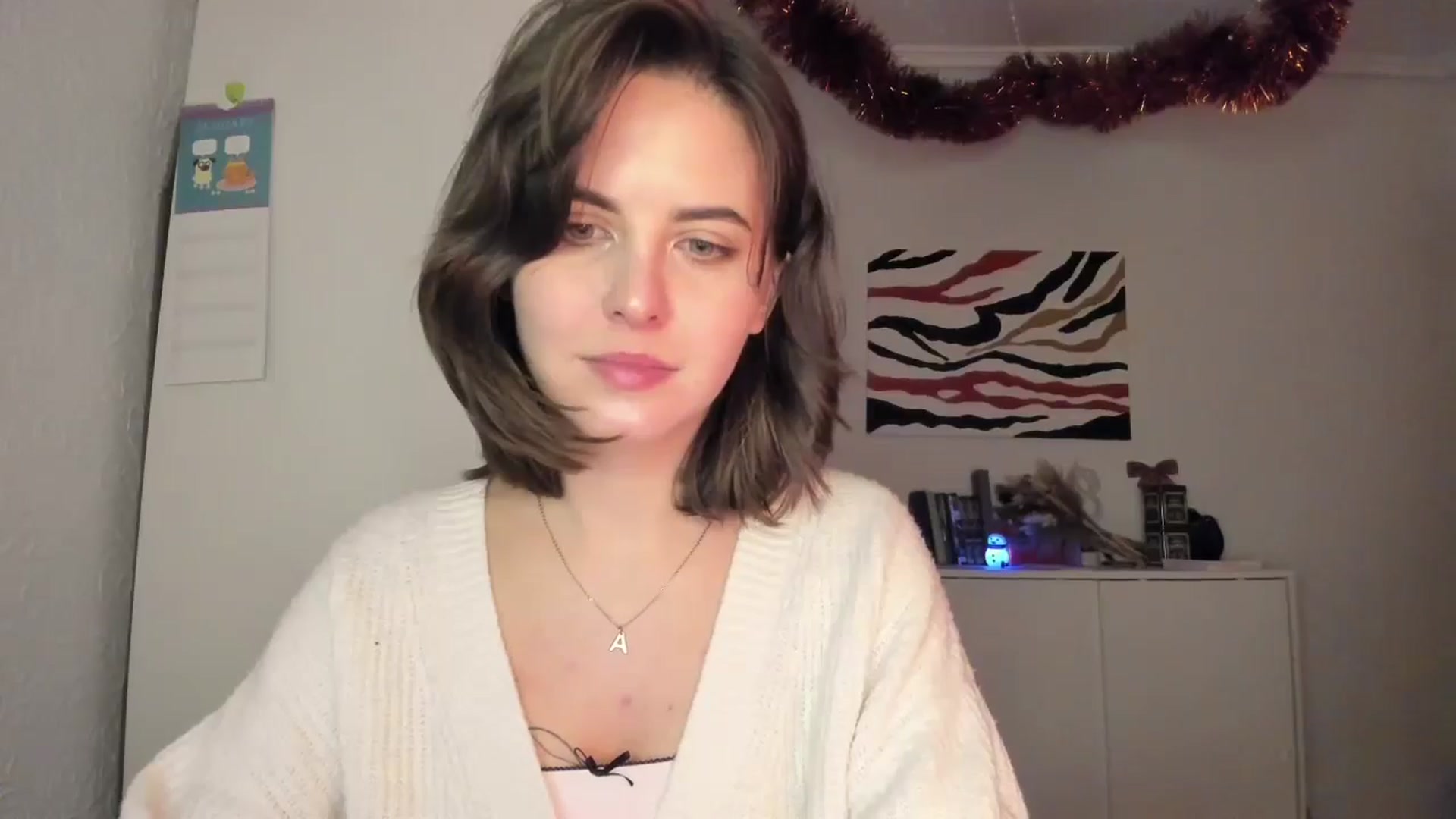 Gallery image thumbnail from AhahaGirl's myfreecams stream on, 01/16/2025, 19:07 image 20 of 20