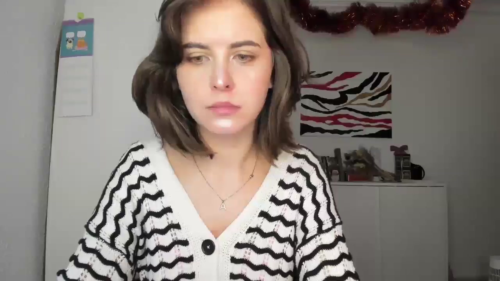 Gallery image thumbnail from AhahaGirl's myfreecams stream on, 01/17/2025, 16:10 image 9 of 20