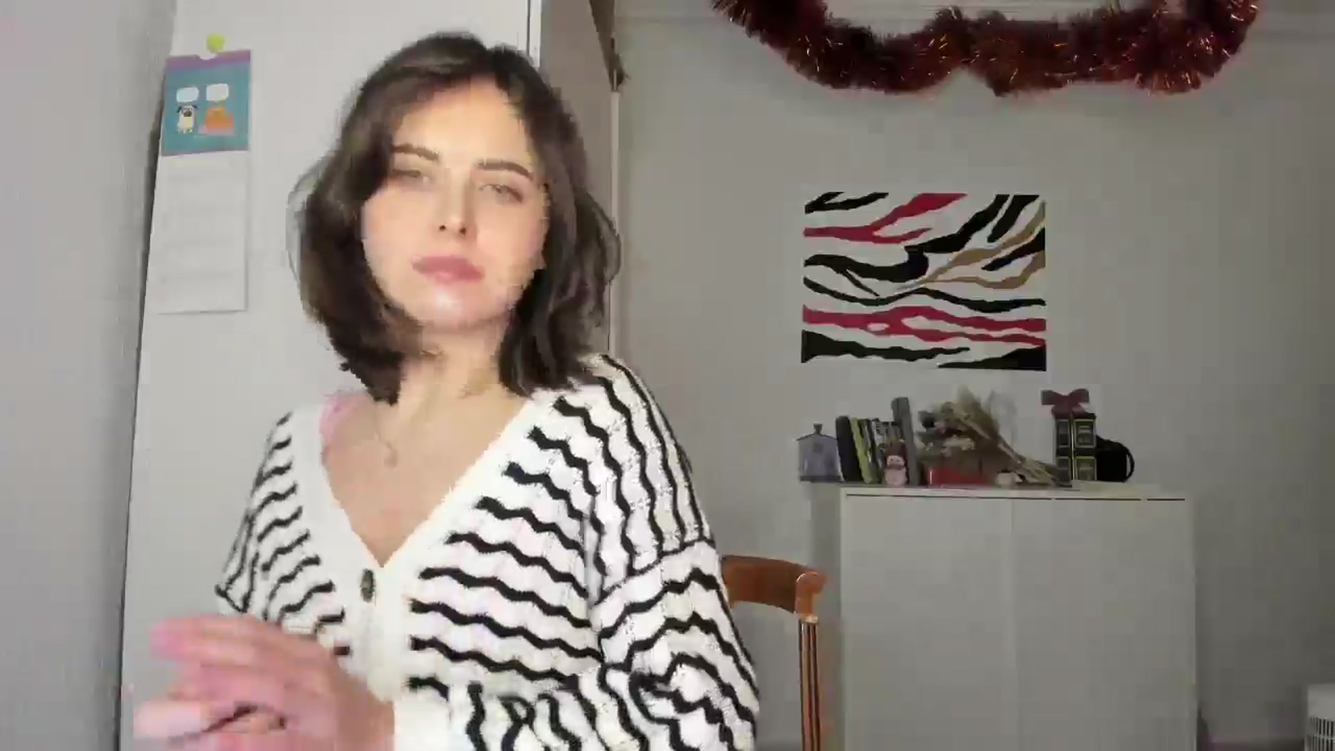 Gallery image thumbnail from AhahaGirl's myfreecams stream on, 01/17/2025, 16:10 image 12 of 20