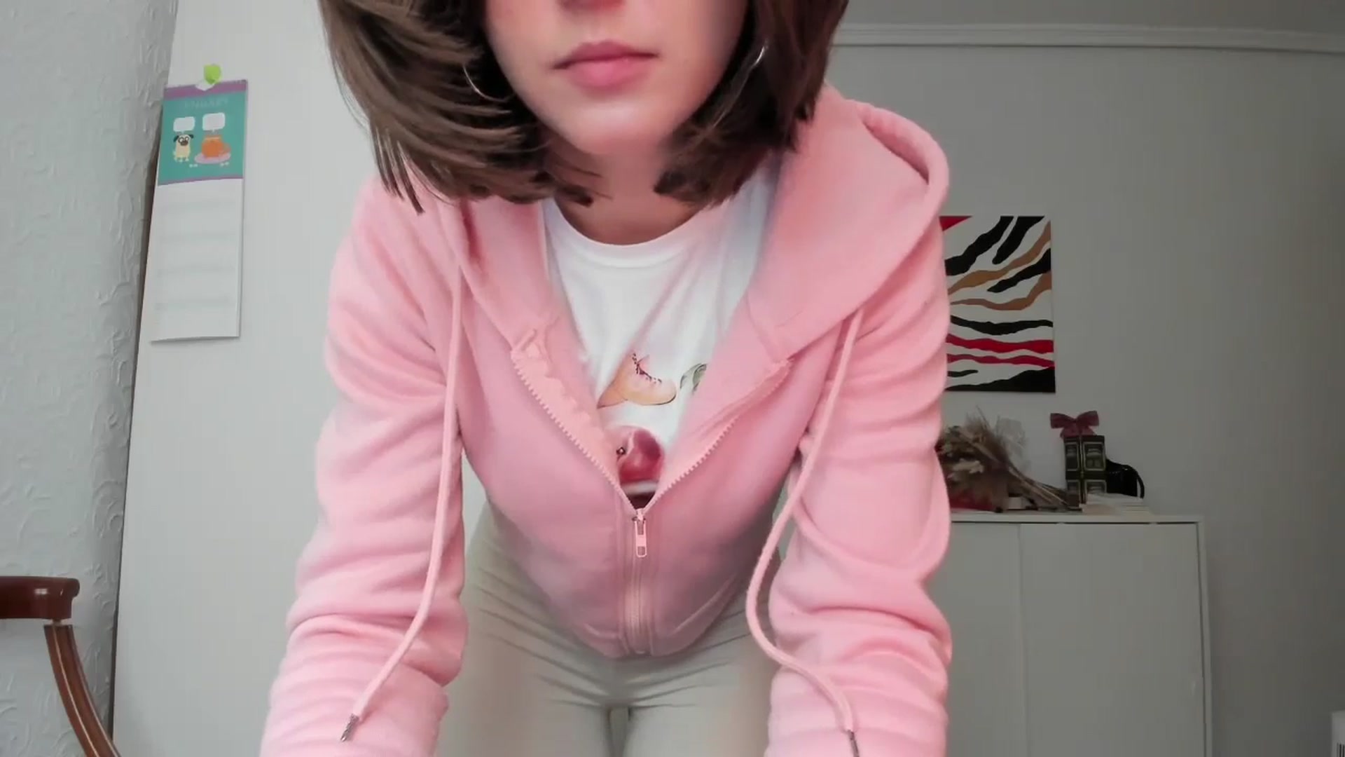 Gallery image thumbnail from AhahaGirl's myfreecams stream on, 01/18/2025, 13:25 image 18 of 20