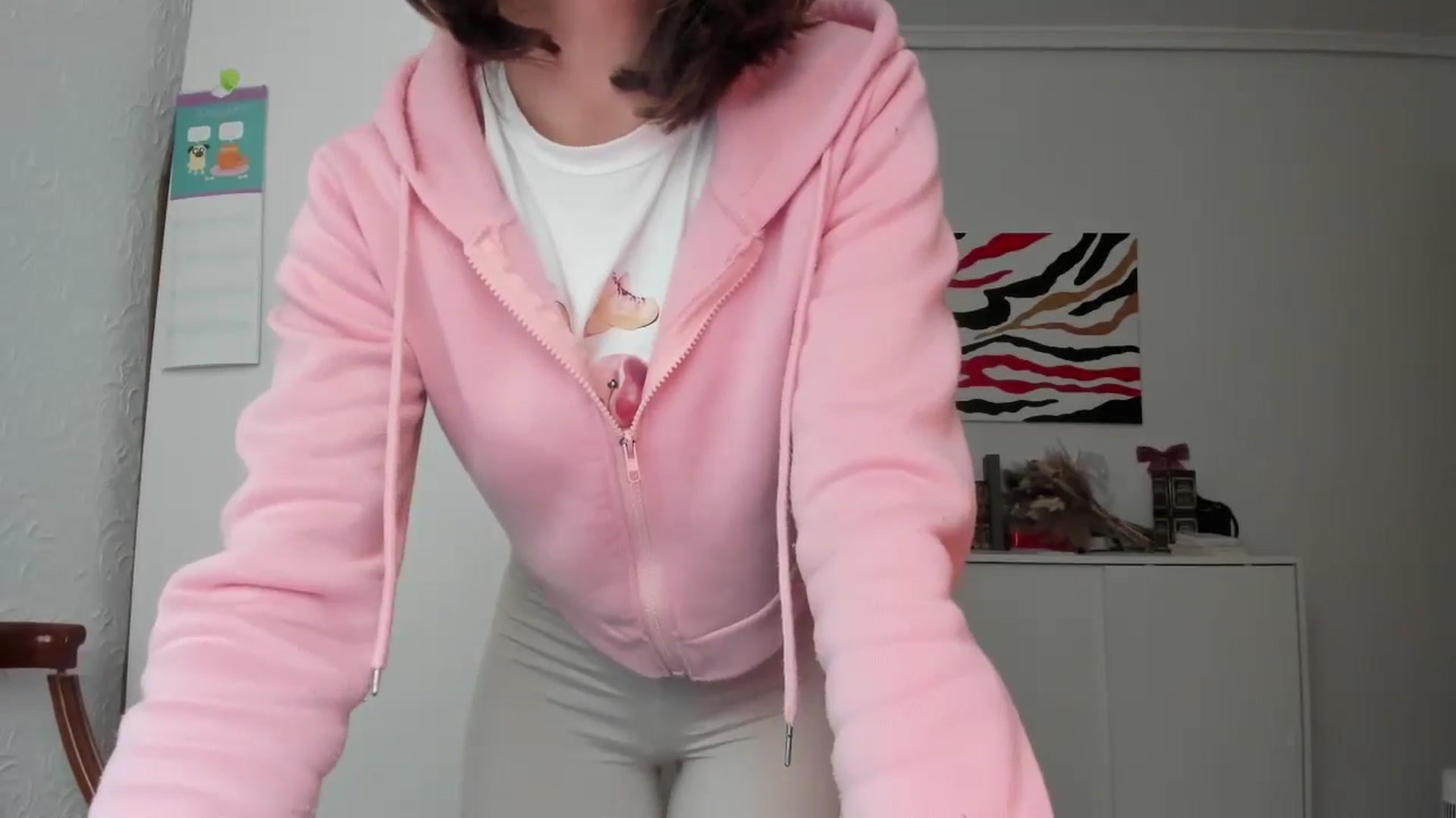 Gallery image thumbnail from AhahaGirl's myfreecams stream on, 01/18/2025, 13:25 image 16 of 20