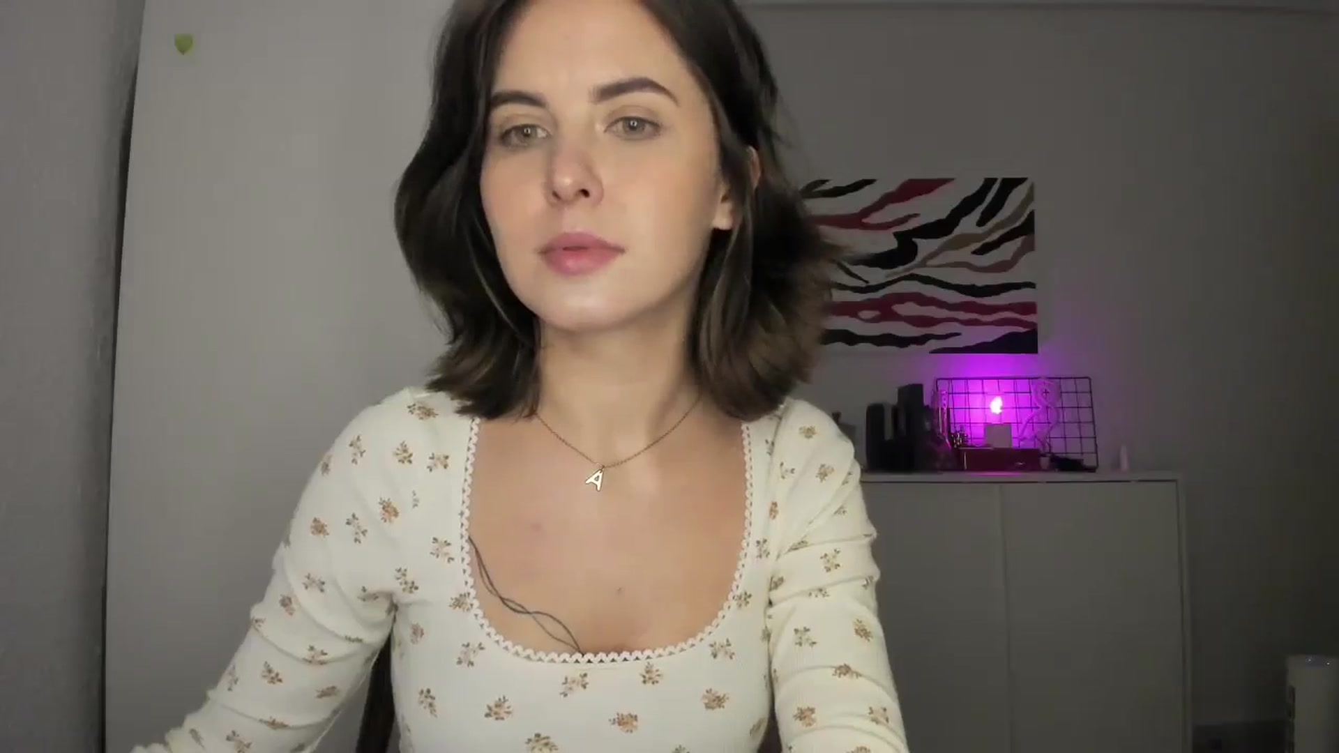 Gallery image thumbnail from AhahaGirl's myfreecams stream on, 01/21/2025, 17:29 image 3 of 20