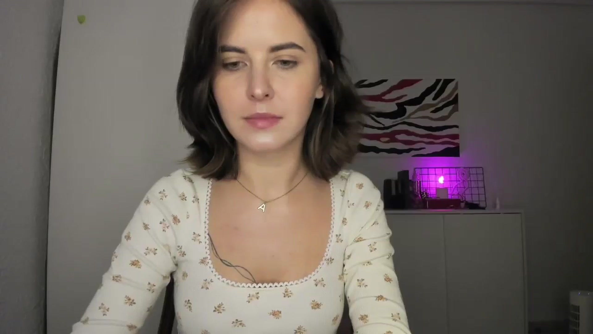 Gallery image thumbnail from AhahaGirl's myfreecams stream on, 01/21/2025, 17:29 image 5 of 20