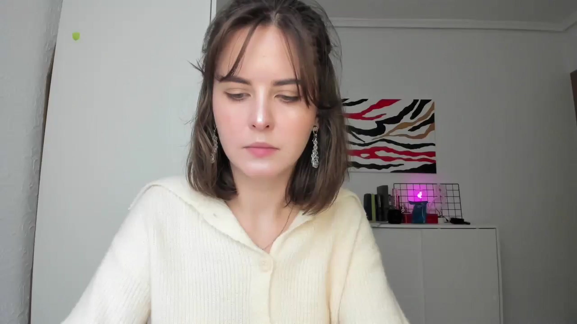 Gallery image thumbnail from AhahaGirl's myfreecams stream on, 01/22/2025, 13:59 image 13 of 20