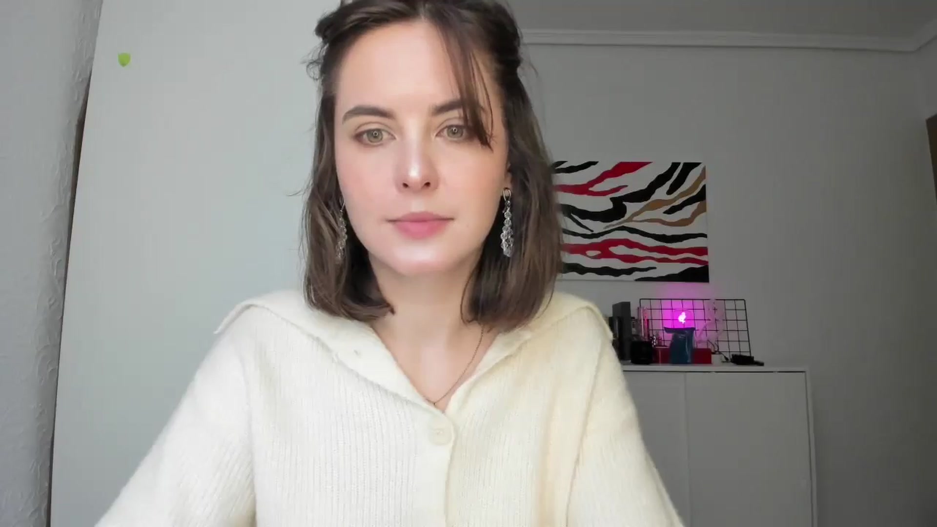 Gallery image thumbnail from AhahaGirl's myfreecams stream on, 01/22/2025, 13:59 image 14 of 20