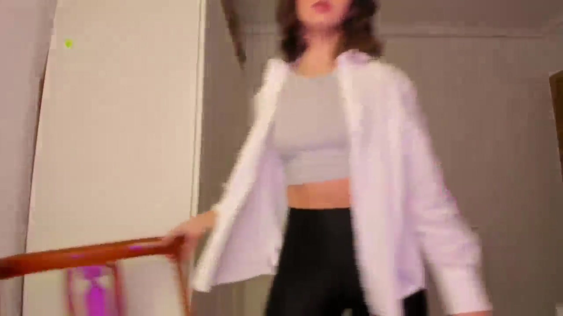 Gallery image thumbnail from AhahaGirl's myfreecams stream on, 01/24/2025, 10:35 image 3 of 20