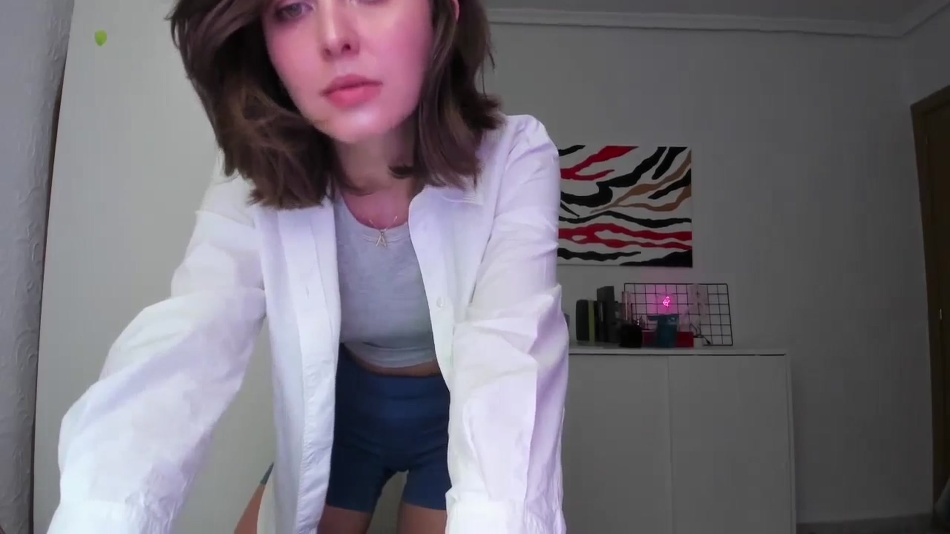 Gallery image thumbnail from AhahaGirl's myfreecams stream on, 01/24/2025, 14:10 image 17 of 20