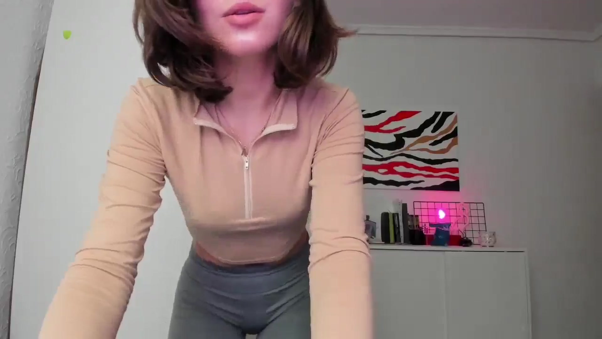 Gallery image thumbnail from AhahaGirl's myfreecams stream on, 01/25/2025, 12:16 image 16 of 20