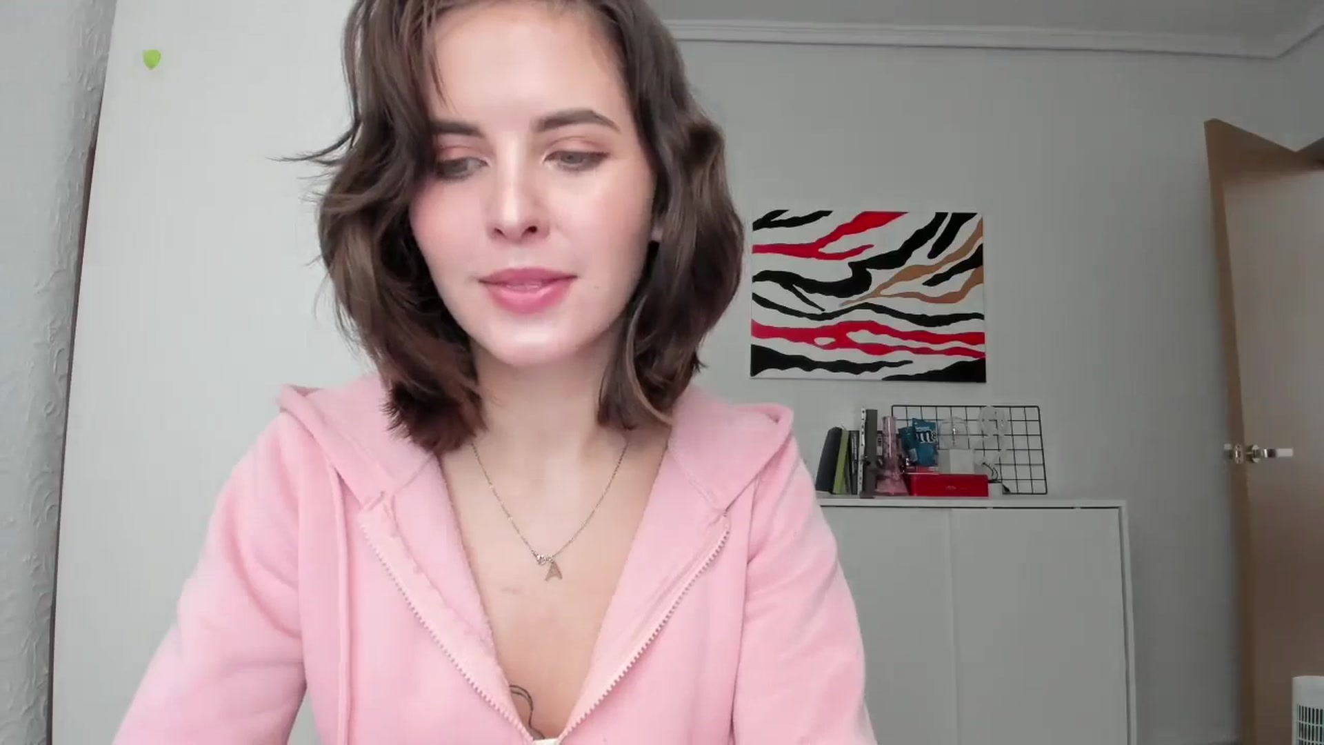 Gallery image thumbnail from AhahaGirl's myfreecams stream on, 01/27/2025, 13:18 image 13 of 20