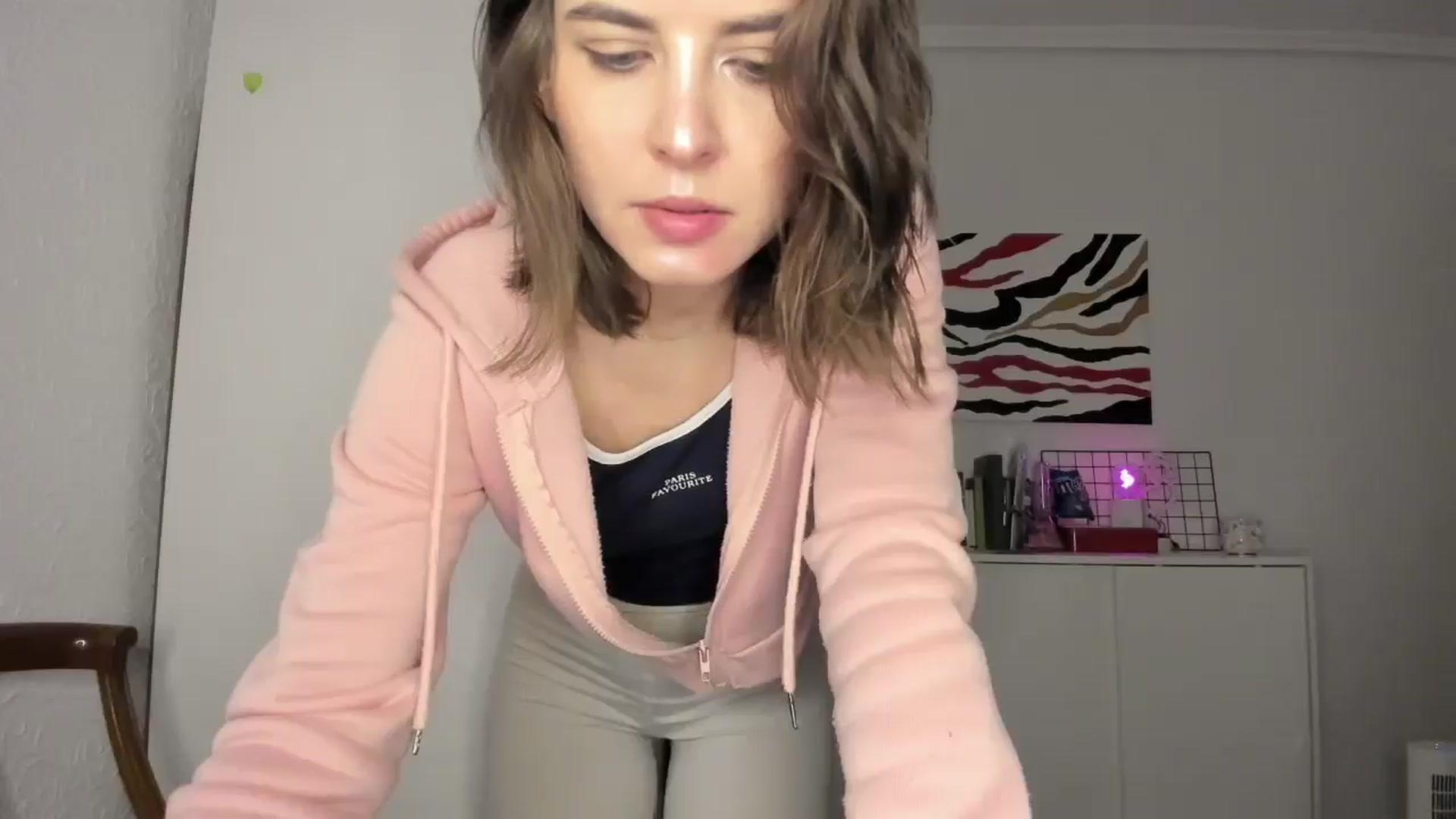 Gallery image thumbnail from AhahaGirl's myfreecams stream on, 01/28/2025, 18:57 image 7 of 20
