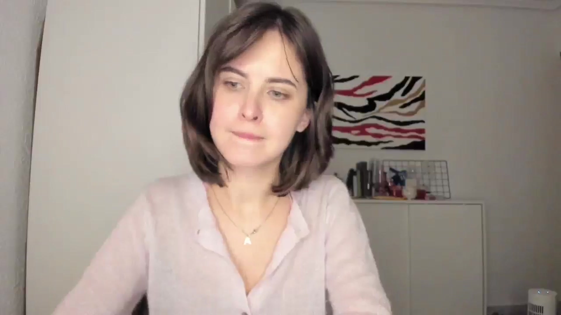 Gallery image thumbnail from AhahaGirl's myfreecams stream on, 02/04/2025, 21:04 image 15 of 20