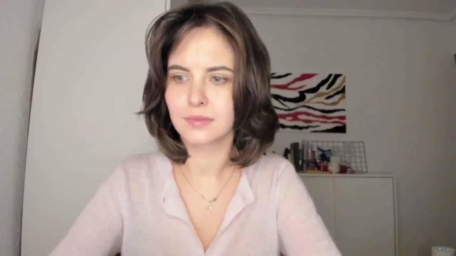 Gallery image thumbnail from AhahaGirl's myfreecams stream on, 02/04/2025, 21:38 image 9 of 20