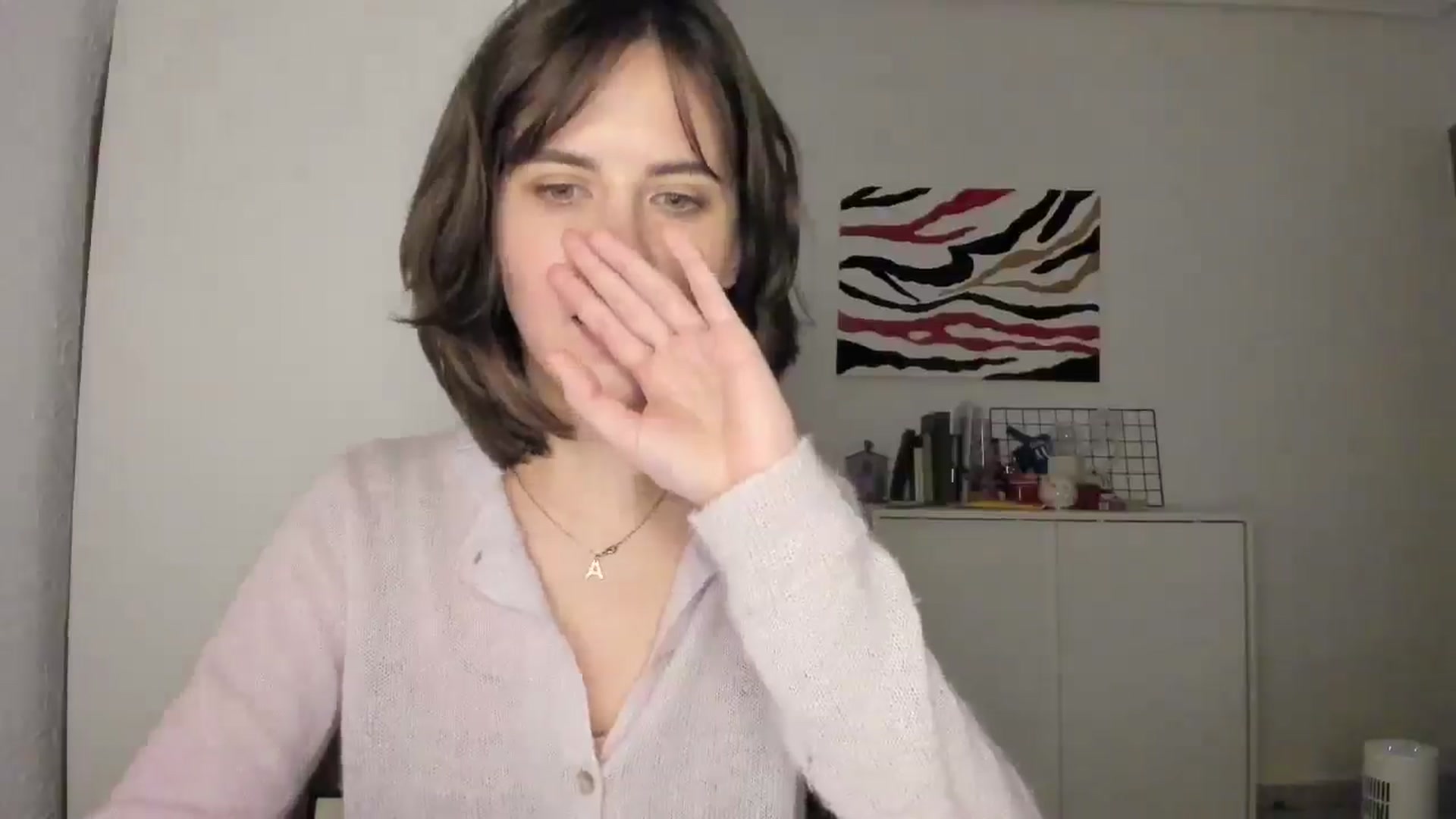 Gallery image thumbnail from AhahaGirl's myfreecams stream on, 02/04/2025, 21:38 image 18 of 20
