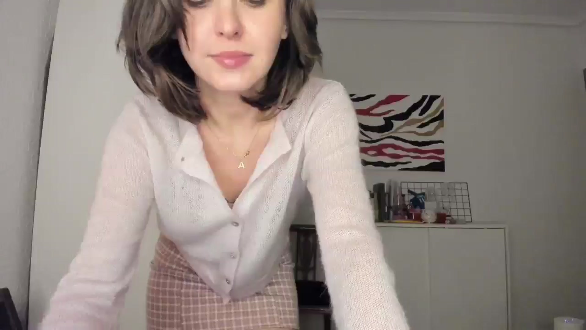 Gallery image thumbnail from AhahaGirl's myfreecams stream on, 02/04/2025, 21:38 image 2 of 20