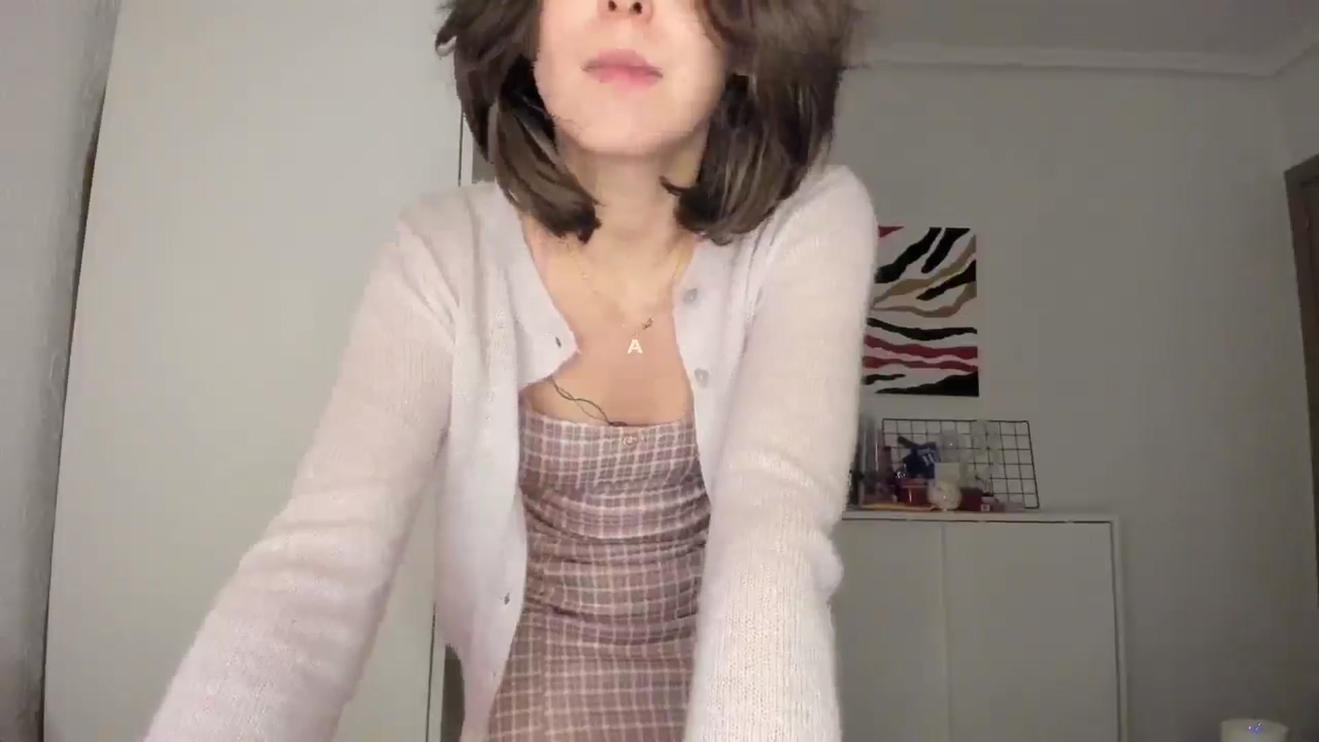 Gallery image thumbnail from AhahaGirl's myfreecams stream on, 02/04/2025, 22:13 image 9 of 20