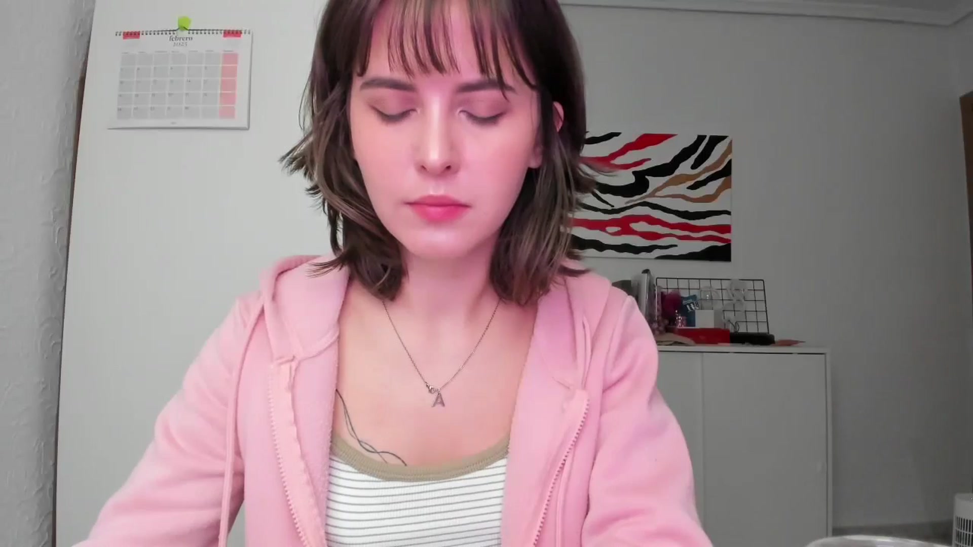Gallery image thumbnail from AhahaGirl's myfreecams stream on, 02/06/2025, 14:45 image 10 of 20