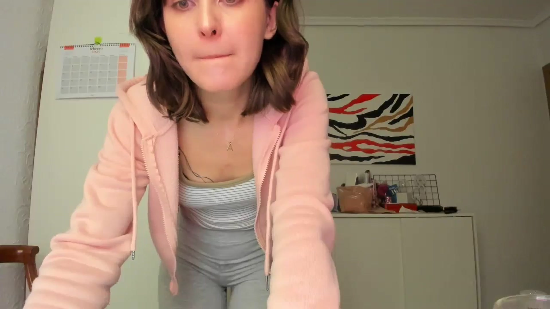 Gallery image thumbnail from AhahaGirl's myfreecams stream on, 02/07/2025, 16:20 image 19 of 20