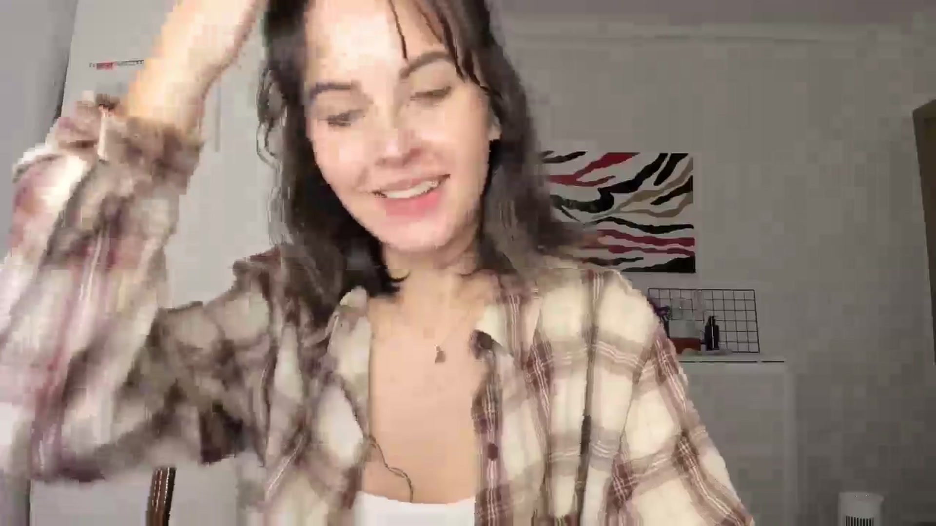 Gallery image thumbnail from AhahaGirl's myfreecams stream on, 02/11/2025, 19:41 image 15 of 20