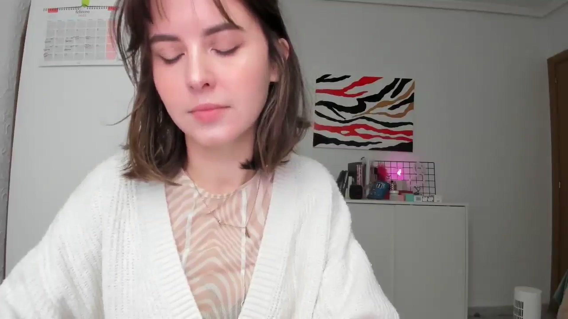 Gallery image thumbnail from AhahaGirl's myfreecams stream on, 02/17/2025, 12:20 image 6 of 20