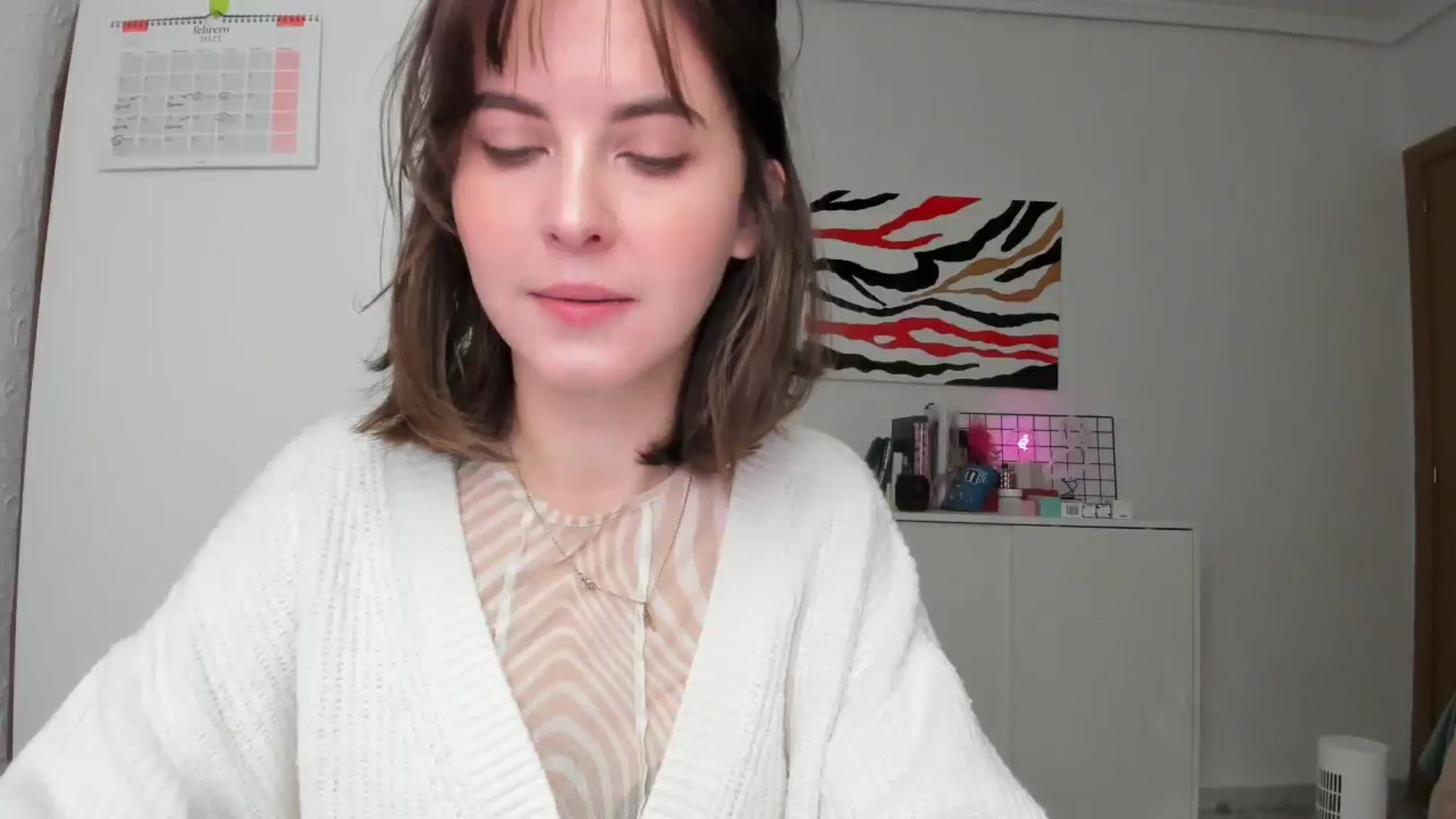 Gallery image thumbnail from AhahaGirl's myfreecams stream on, 02/17/2025, 12:20 image 17 of 20