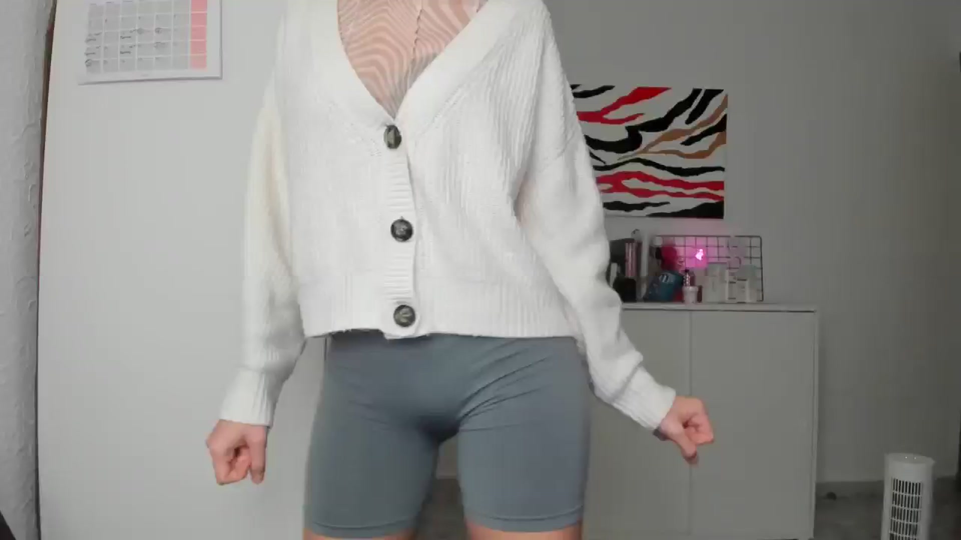 Gallery image thumbnail from AhahaGirl's myfreecams stream on, 02/17/2025, 14:07 image 1 of 20
