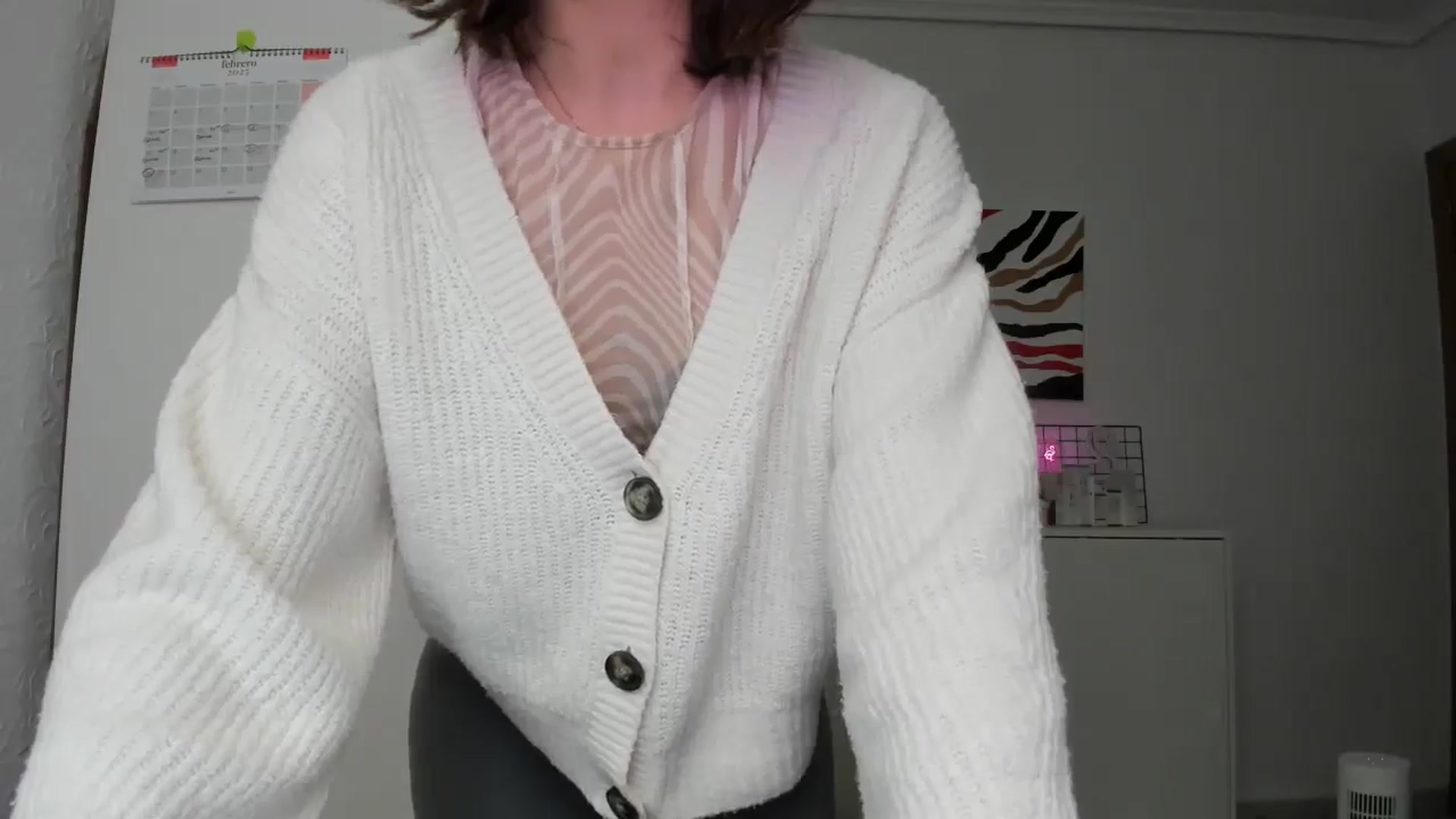 Gallery image thumbnail from AhahaGirl's myfreecams stream on, 02/17/2025, 14:07 image 19 of 20