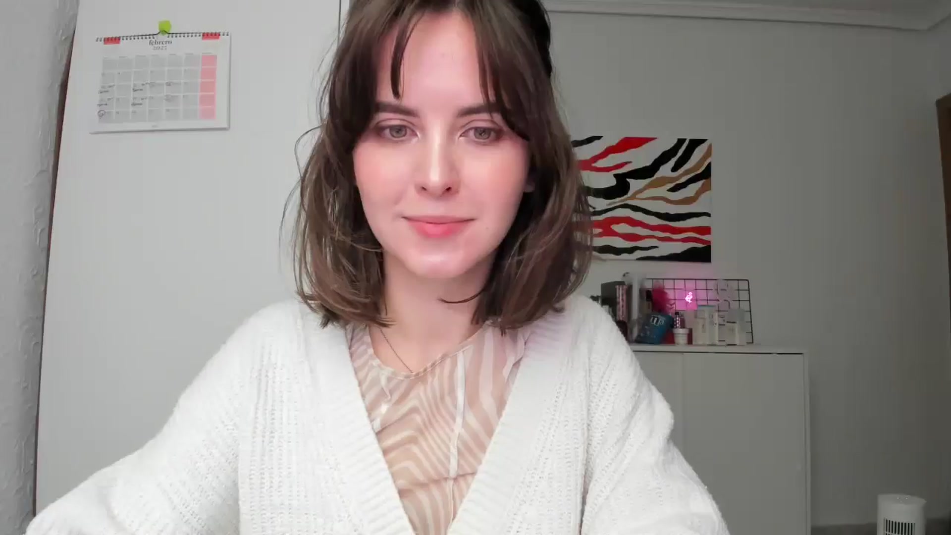 Gallery image thumbnail from AhahaGirl's myfreecams stream on, 02/17/2025, 14:07 image 9 of 20