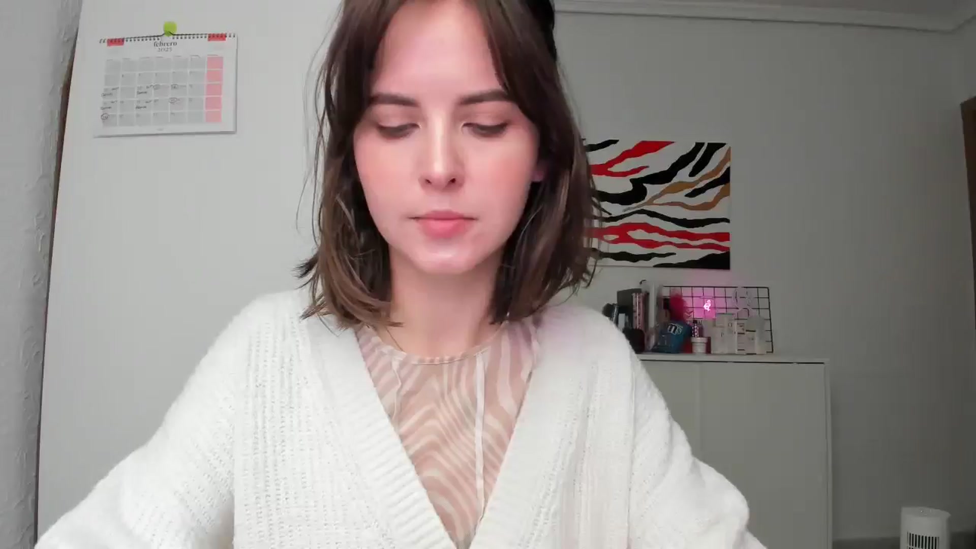 Gallery image thumbnail from AhahaGirl's myfreecams stream on, 02/17/2025, 14:07 image 5 of 20