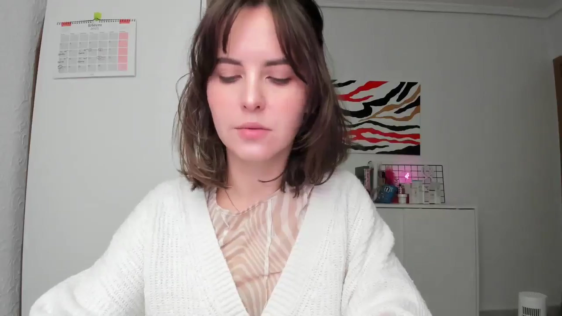 Gallery image thumbnail from AhahaGirl's myfreecams stream on, 02/17/2025, 14:07 image 8 of 20
