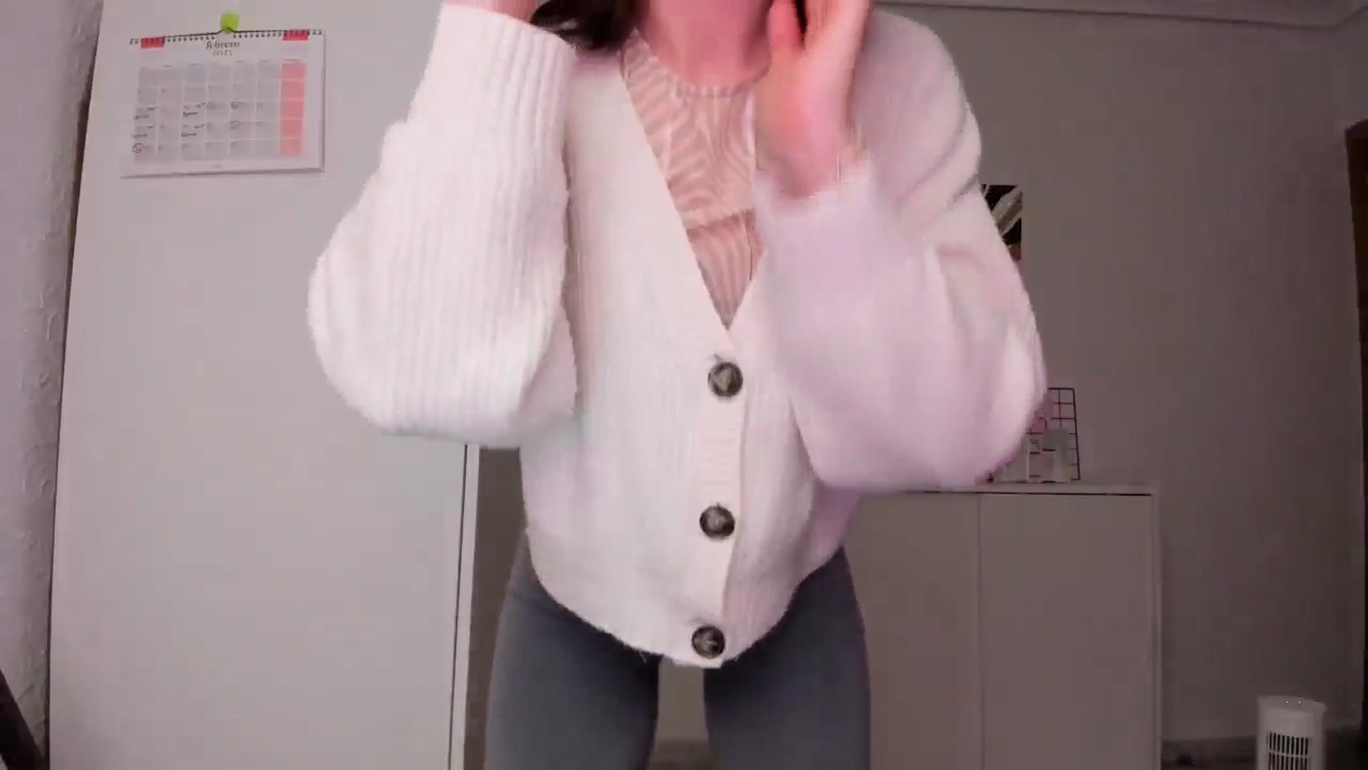 Gallery image thumbnail from AhahaGirl's myfreecams stream on, 02/17/2025, 16:01 image 3 of 20