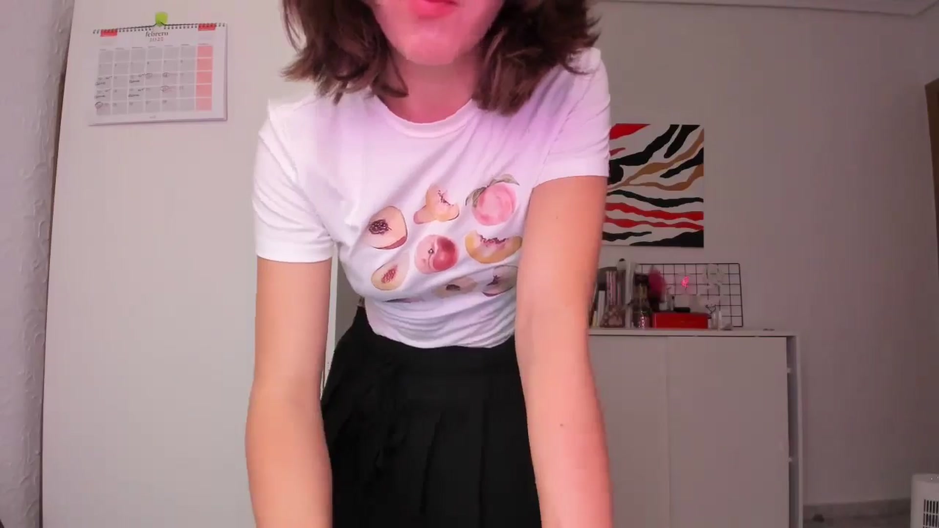 Gallery image thumbnail from AhahaGirl's myfreecams stream on, 02/19/2025, 15:45 image 18 of 20