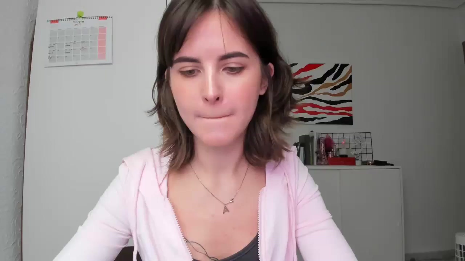 Gallery image thumbnail from AhahaGirl's myfreecams stream on, 02/20/2025, 13:29 image 17 of 20