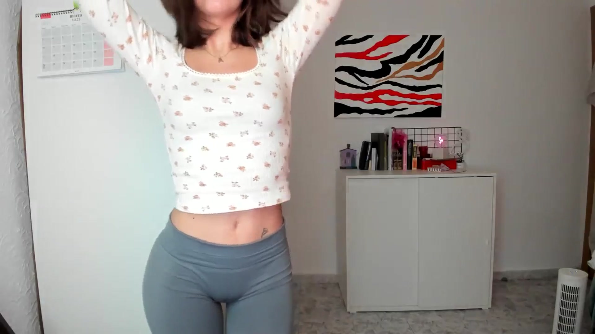 Gallery image thumbnail from AhahaGirl's myfreecams stream on, 03/07/2025, 14:29 image 17 of 20